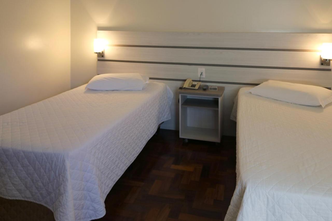 Tri Hotel Xanxerê Exteriér fotografie