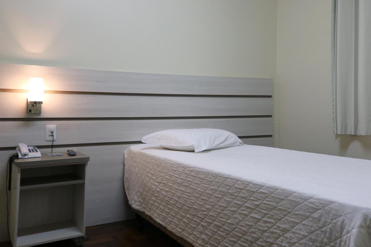 Tri Hotel Xanxerê Exteriér fotografie